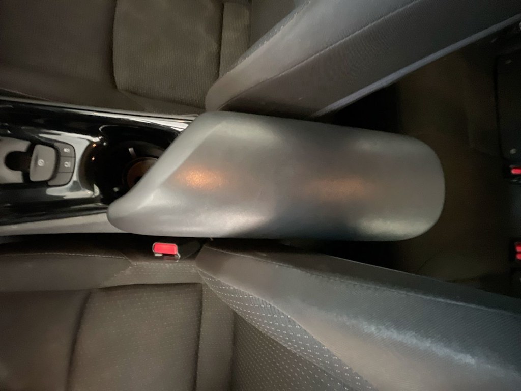 Thumbnail: 2019 Toyota C-HR - 27
