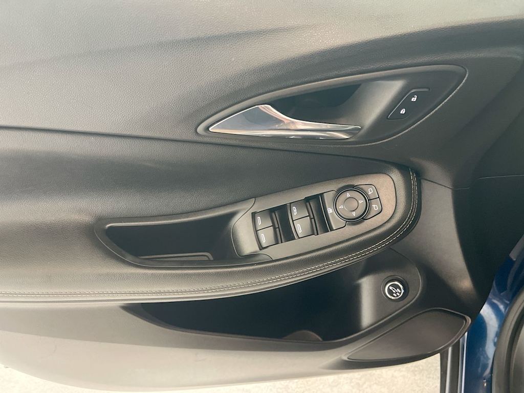 Thumbnail: 2022 Buick Encore GX - 23