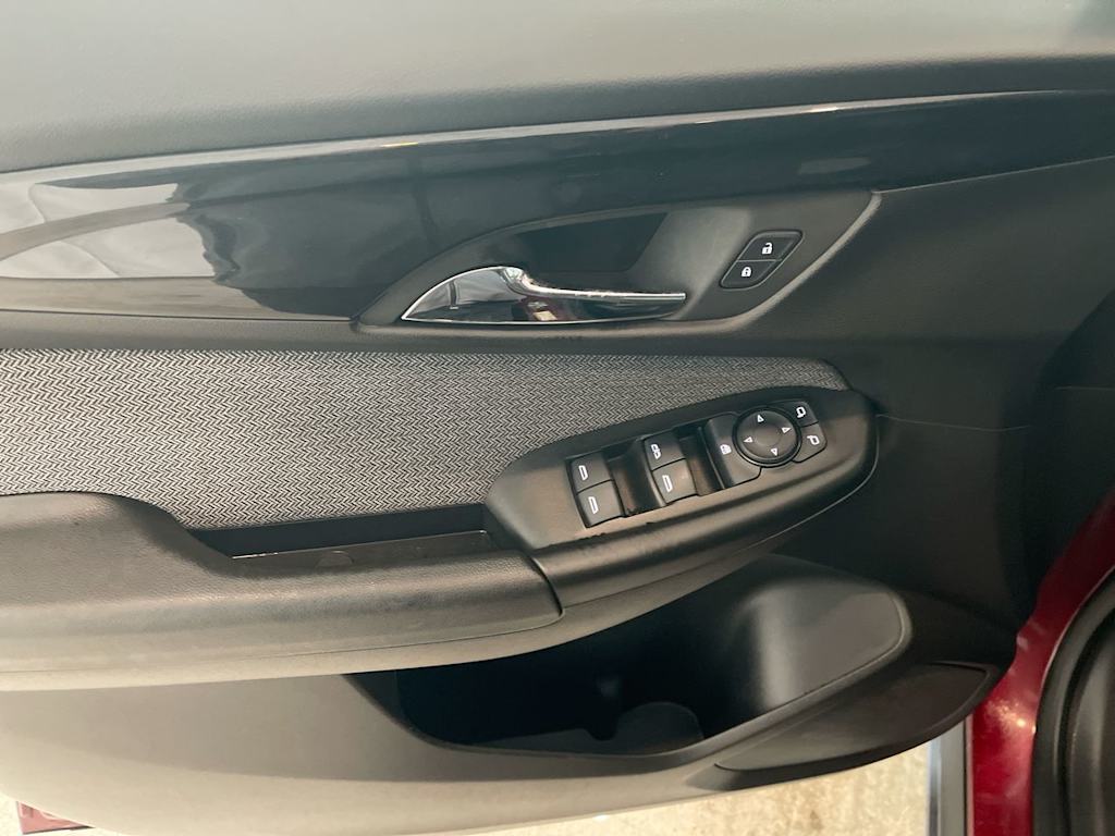 Thumbnail: 2025 Chevrolet TrailBlazer - 21