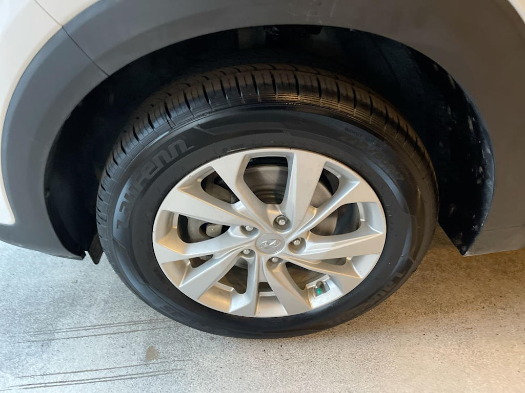 Thumbnail: 2019 Hyundai Tucson - 7