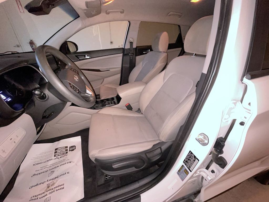 Thumbnail: 2019 Hyundai Tucson - 9