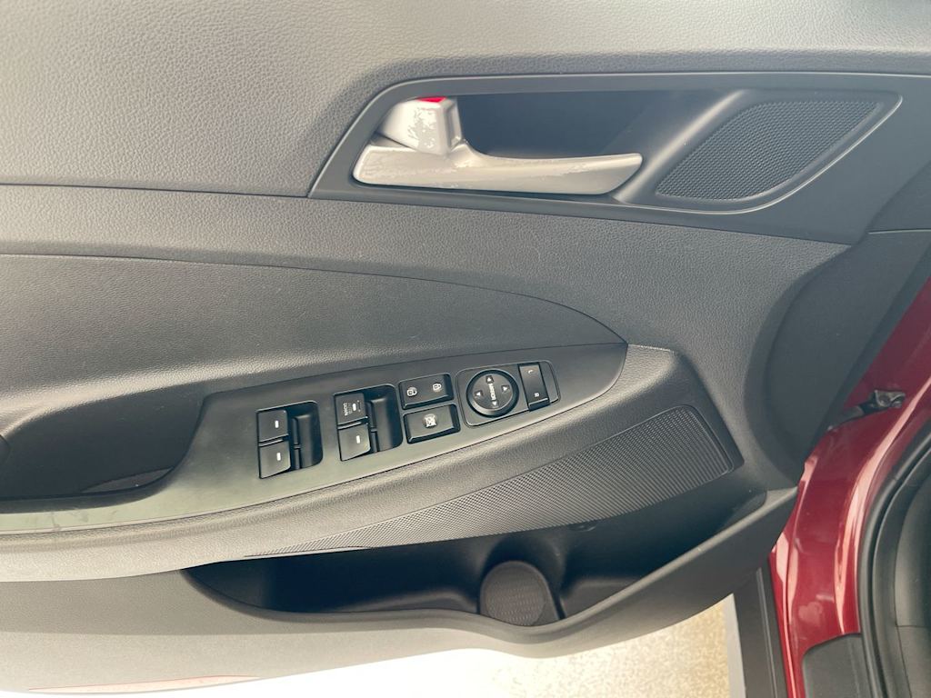 Thumbnail: 2019 Hyundai Tucson - 23