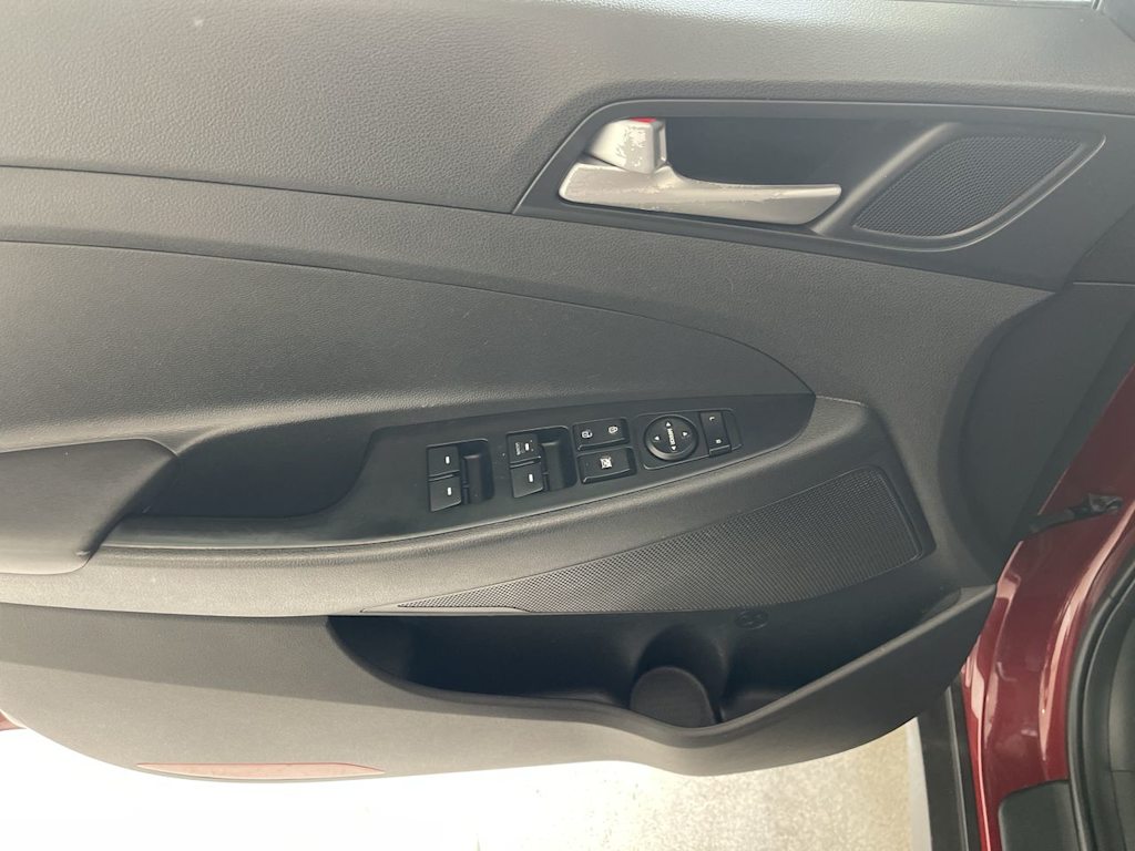 Thumbnail: 2019 Hyundai Tucson - 23