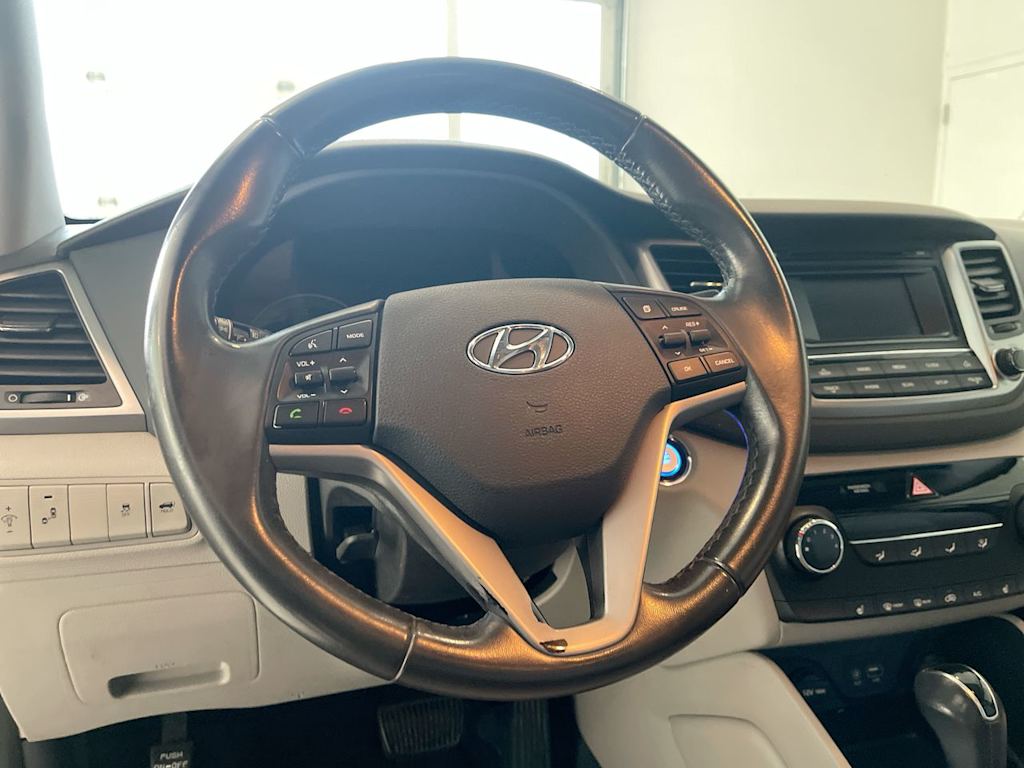 Thumbnail: 2017 Hyundai Tucson - 2