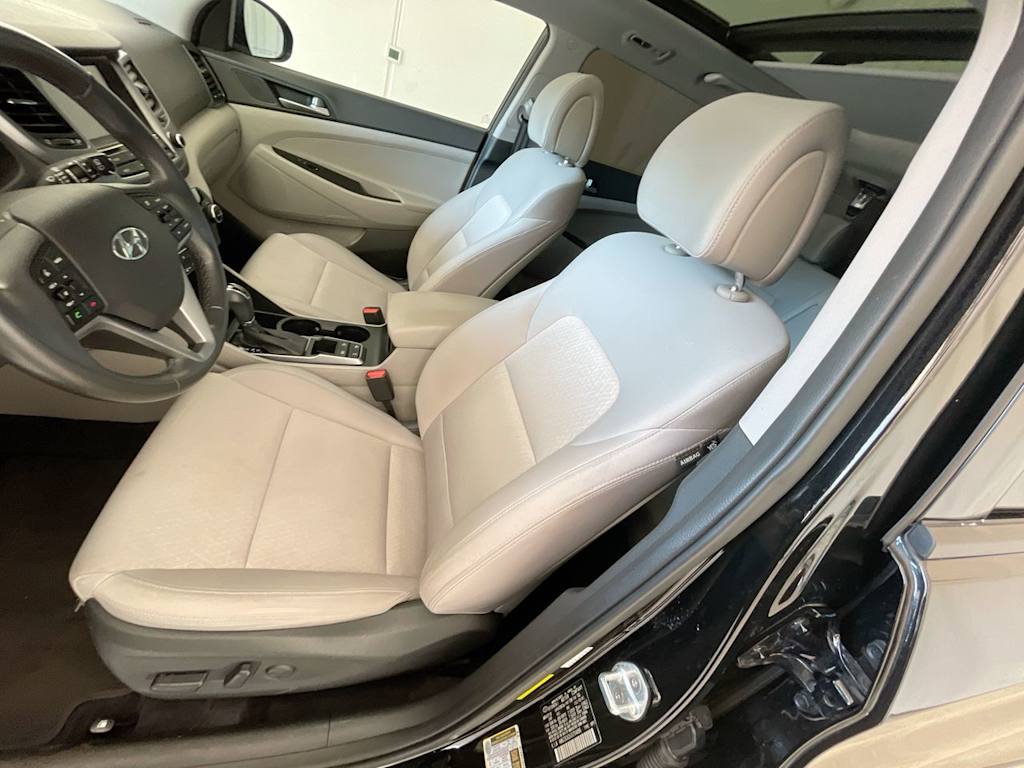 Thumbnail: 2018 Hyundai Tucson - 8
