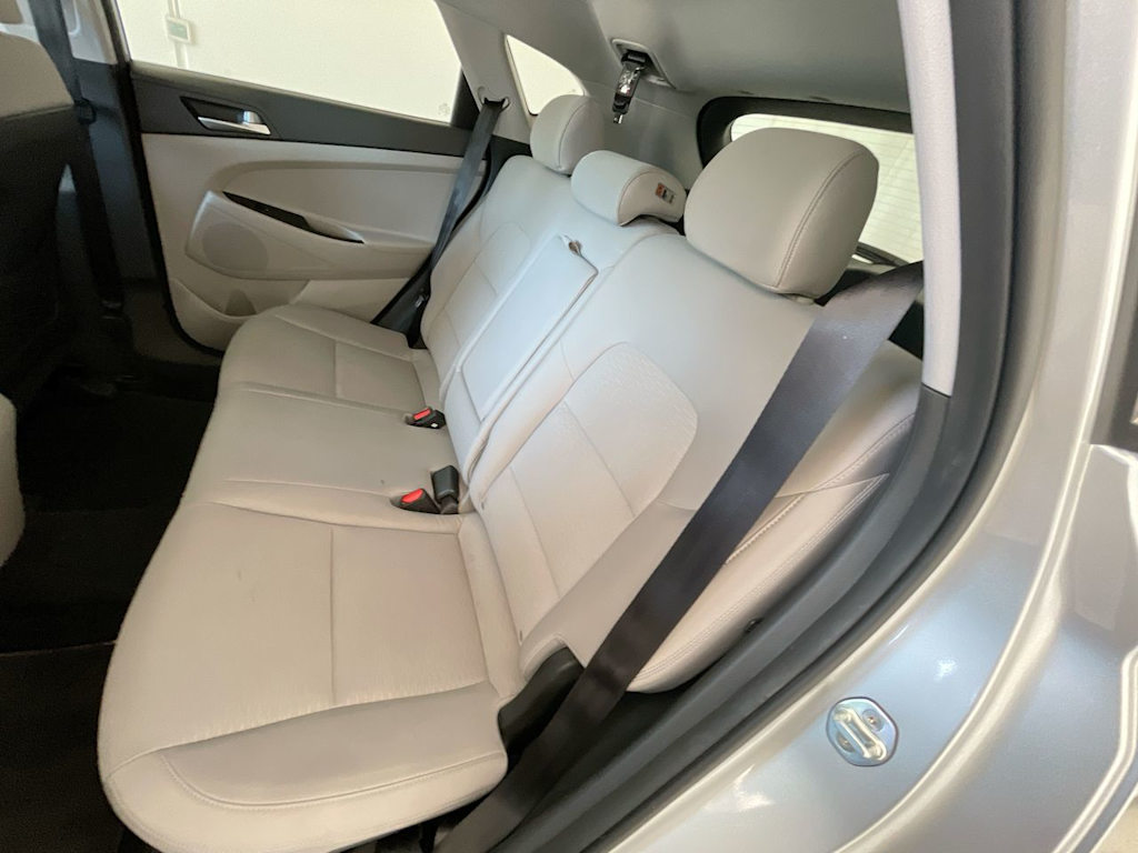 Thumbnail: 2019 Hyundai Tucson - 11