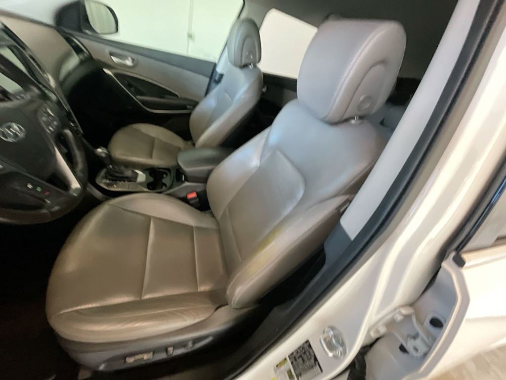 Thumbnail: 2013 Hyundai Santa Fe - 9