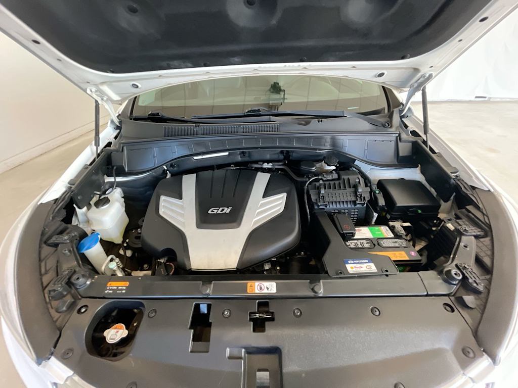 Thumbnail: 2013 Hyundai Santa Fe - 8