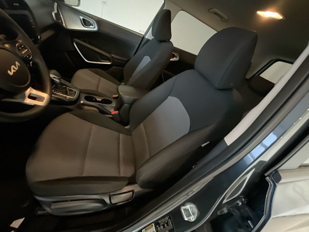 Thumbnail: 2023 Kia Soul - 8