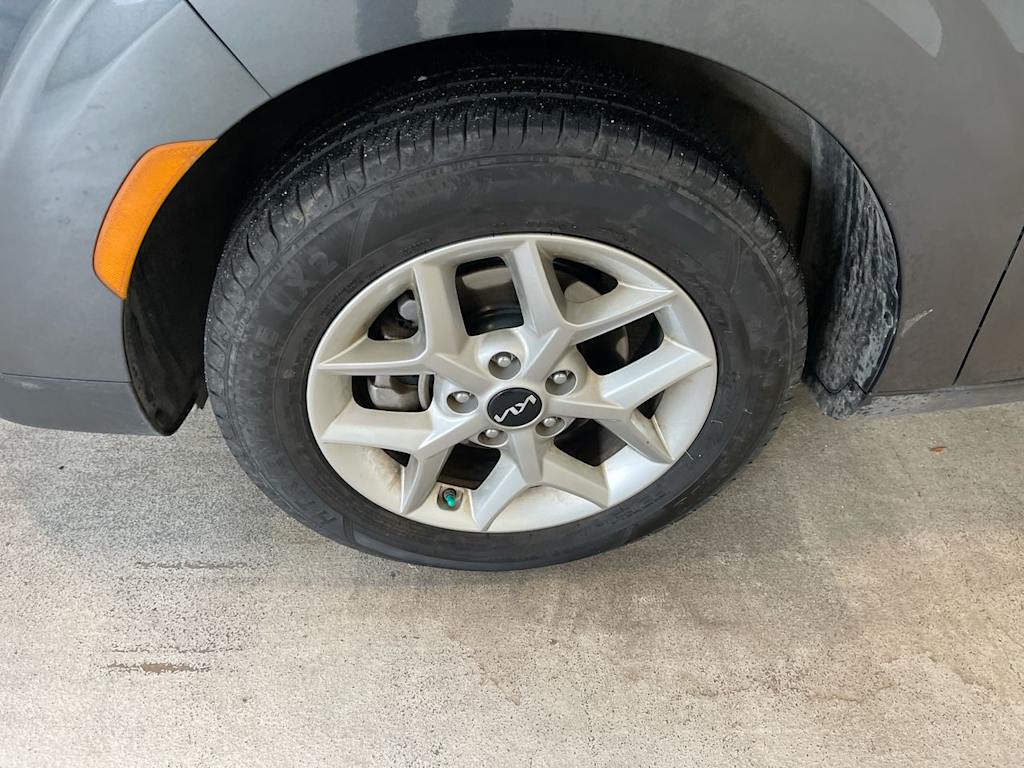 Thumbnail: 2023 Kia Soul - 6