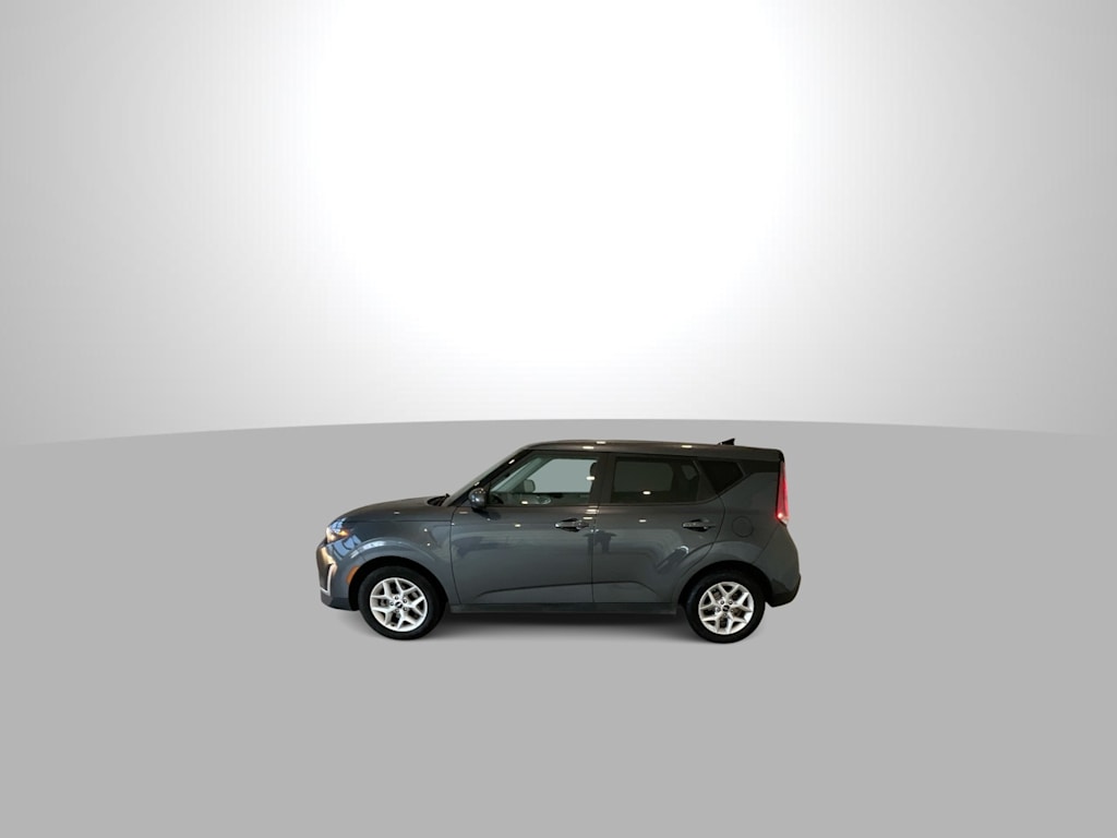 Thumbnail: 2023 Kia Soul - 17
