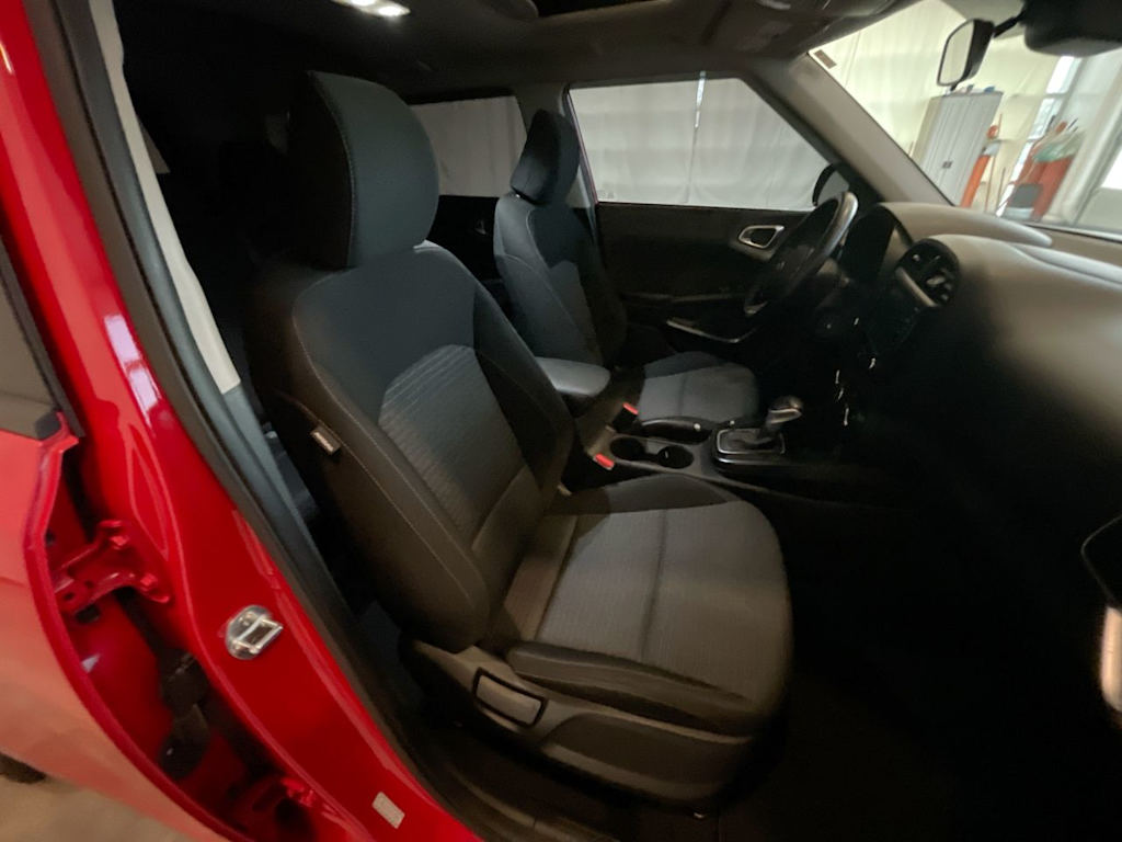 Thumbnail: 2021 Kia Soul - 10
