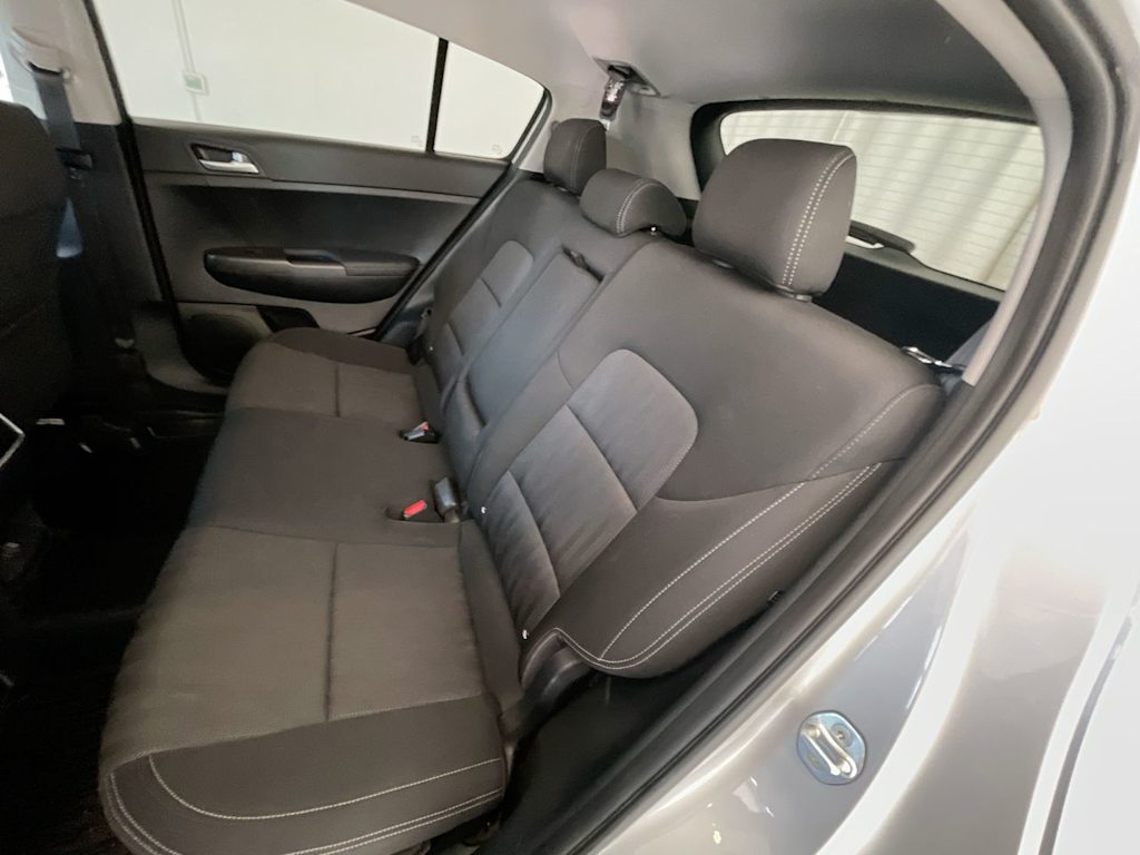 Thumbnail: 2020 Kia Sportage - 11