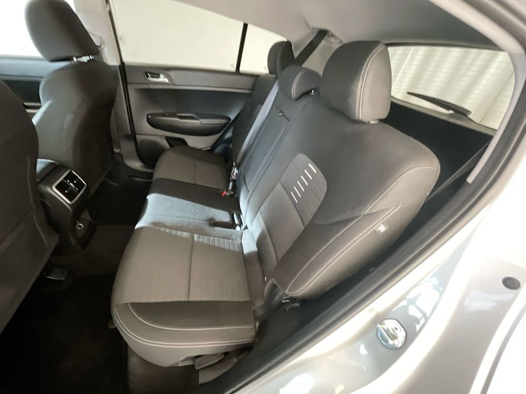 Thumbnail: 2020 Kia Sportage - 12