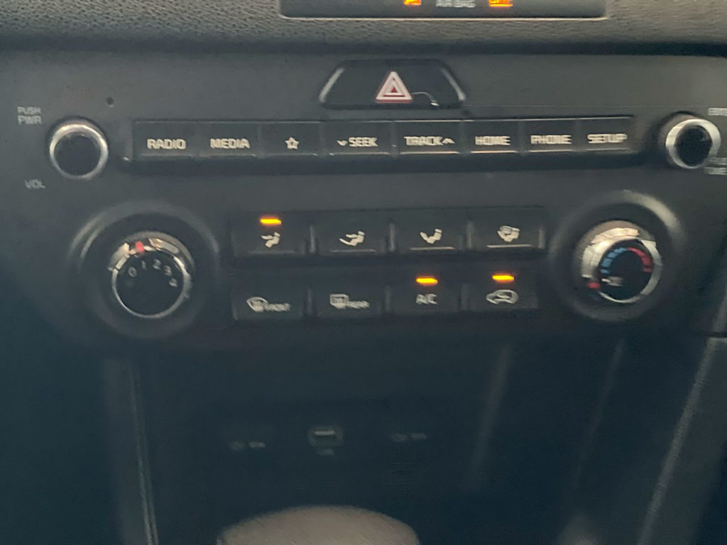 Thumbnail: 2020 Kia Sportage - 23
