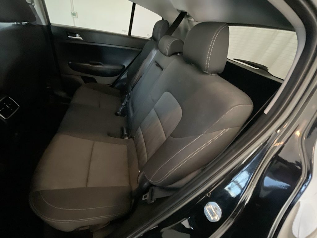 Thumbnail: 2020 Kia Sportage - 11