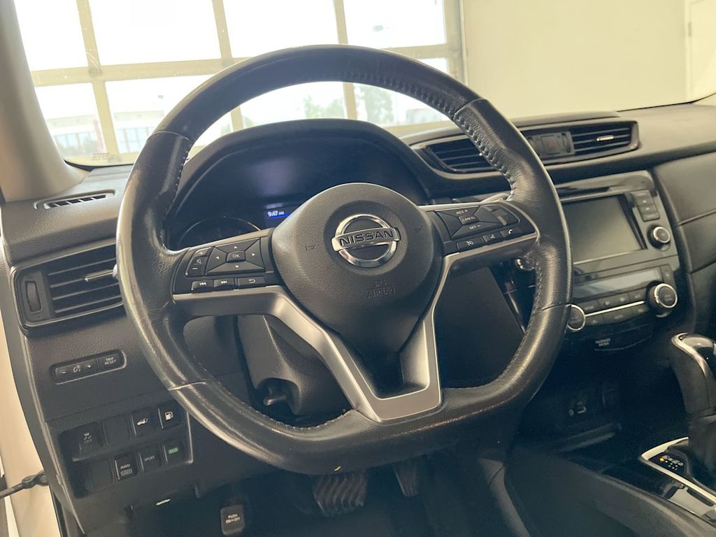 Thumbnail: 2018 Nissan Rogue - 2