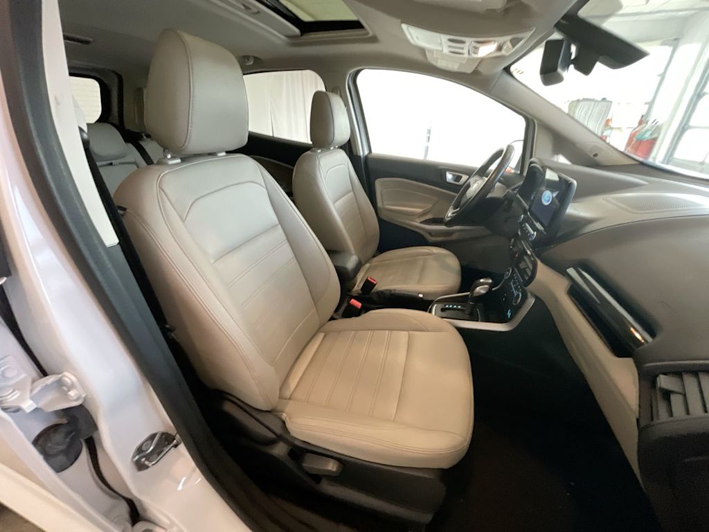 Thumbnail: 2018 Ford EcoSport - 9