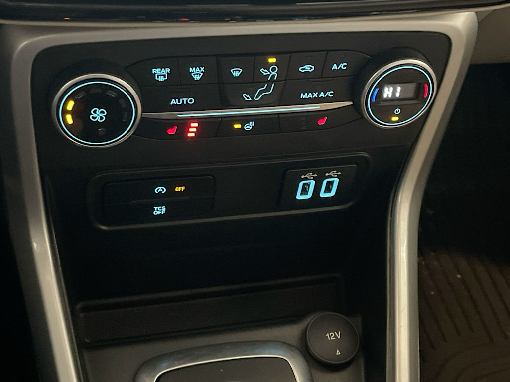 Thumbnail: 2018 Ford EcoSport - 24