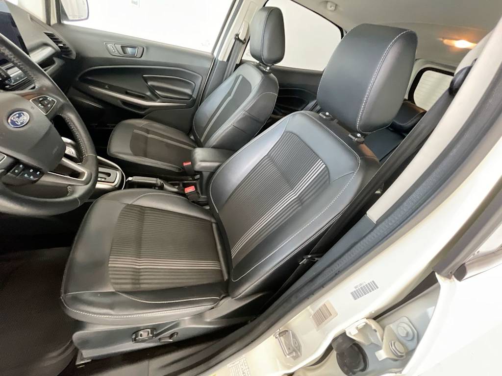 2020 Ford EcoSport SES 10