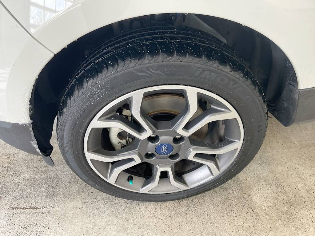 2020 Ford EcoSport SES 8