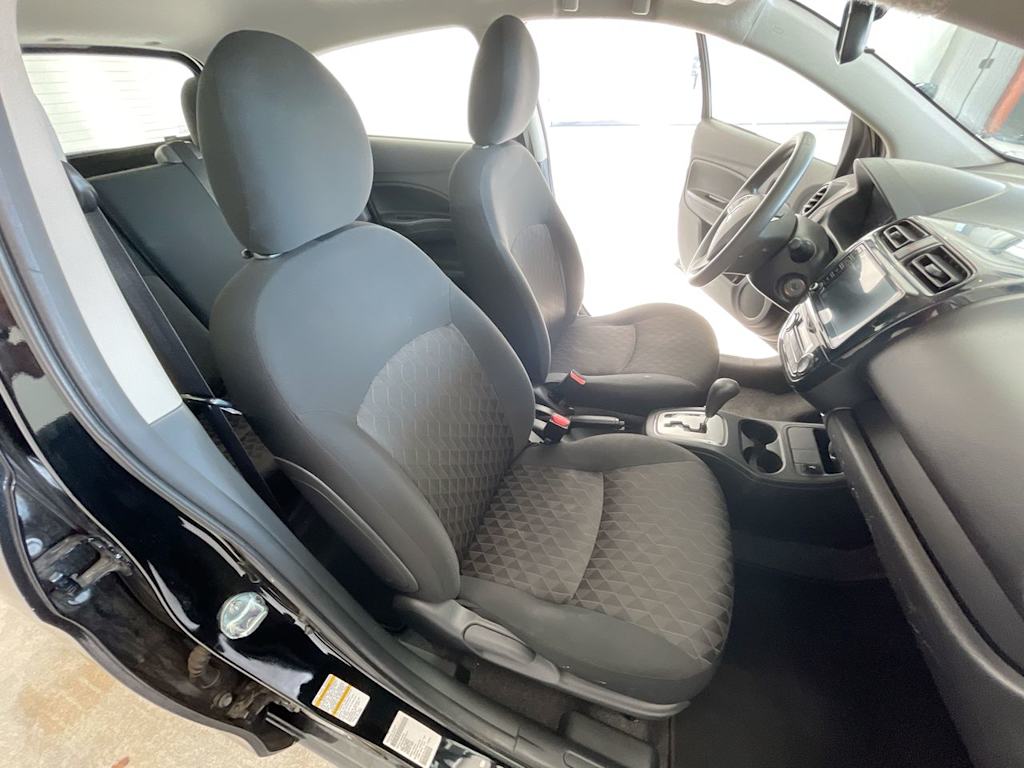 2021 Mitsubishi Mirage ES 10