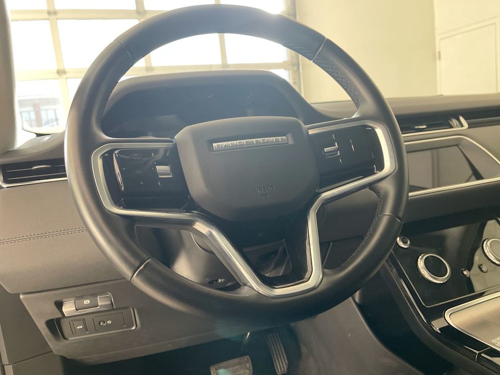 Thumbnail: 2022 Land Rover Range Rover Evoque - 2