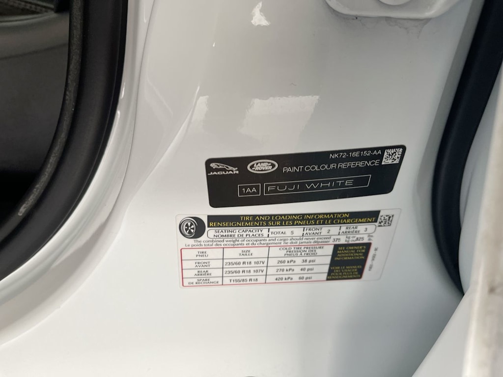 Thumbnail: 2022 Land Rover Range Rover Evoque - 27