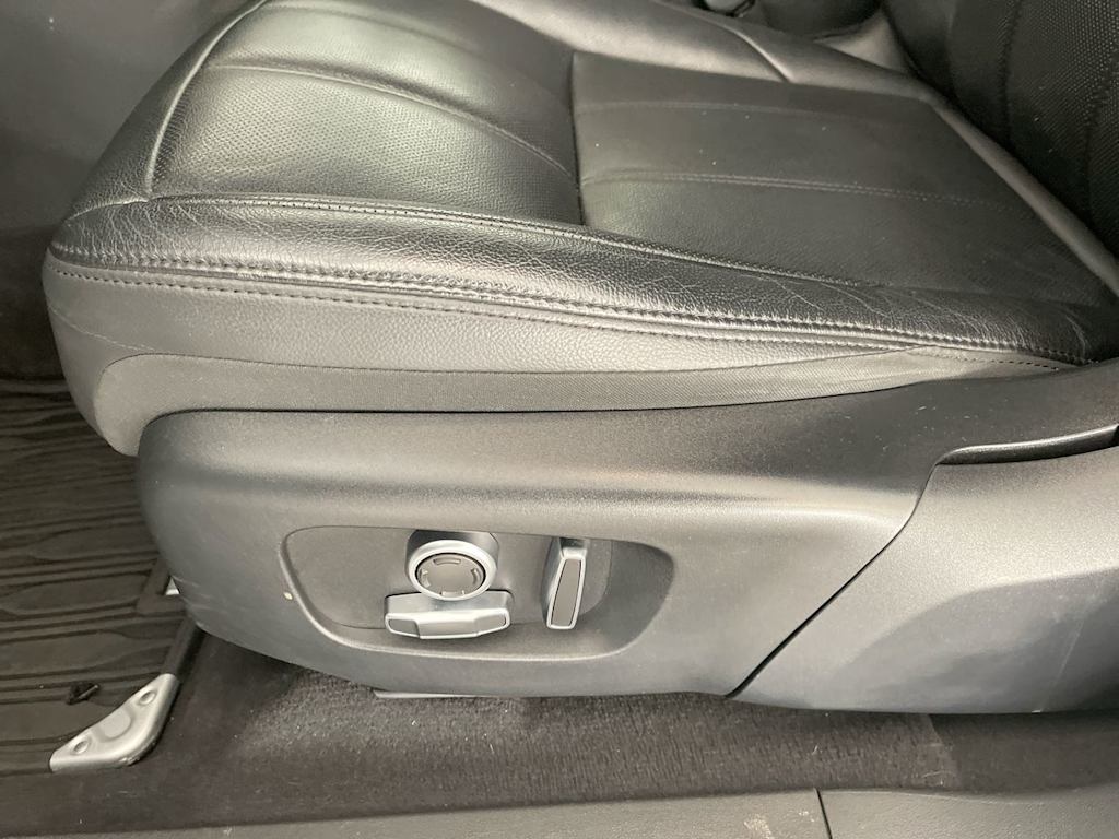 Thumbnail: 2022 Land Rover Range Rover Evoque - 20