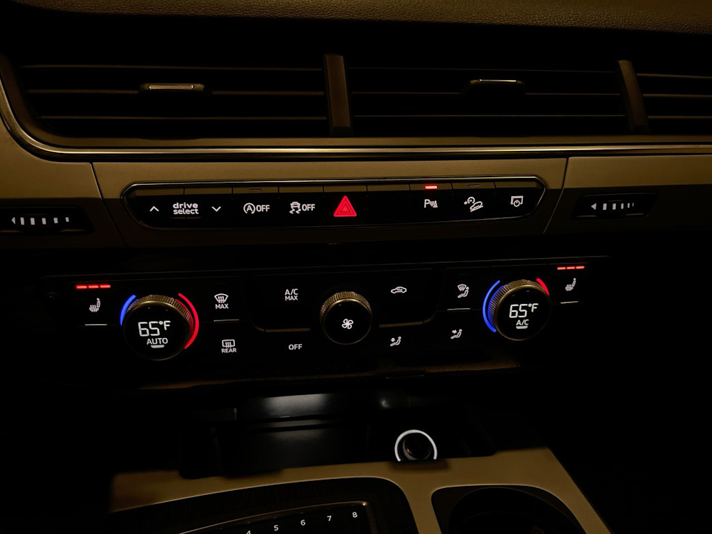 Thumbnail: 2019 Audi Q7 - 26