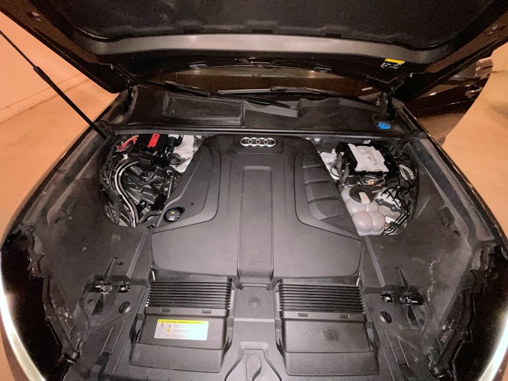 Thumbnail: 2019 Audi Q7 - 9