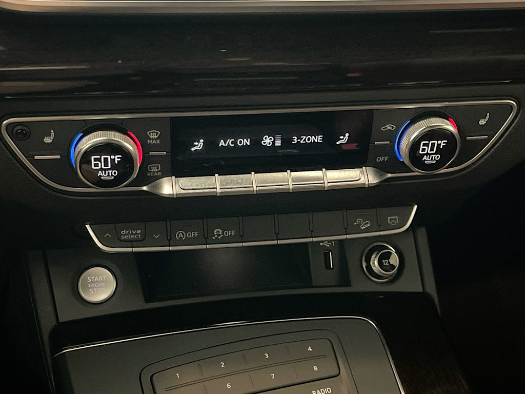 Thumbnail: 2019 Audi Q5 - 26