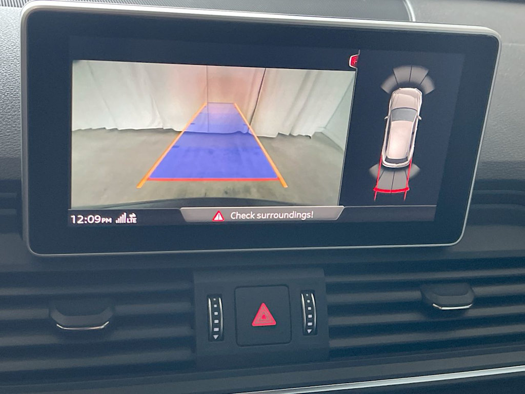 Thumbnail: 2019 Audi Q5 - 24
