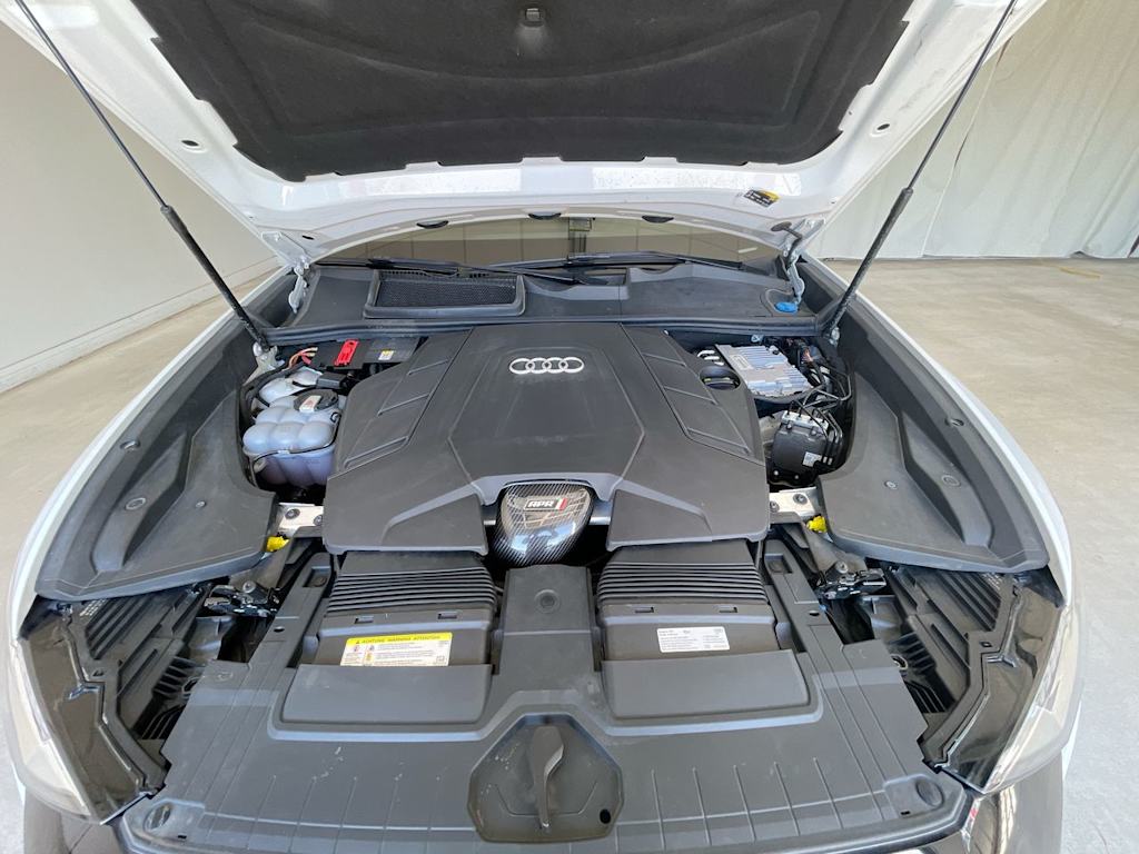 Thumbnail: 2020 Audi Q8 - 7