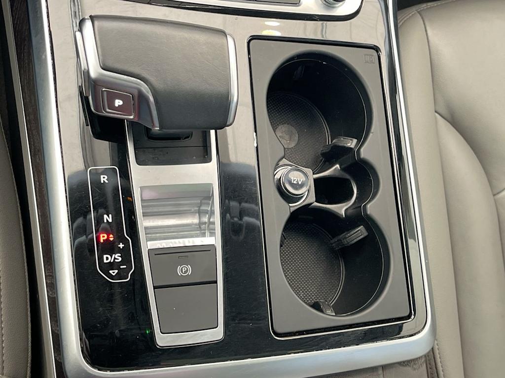 Thumbnail: 2021 Audi Q7 - 14