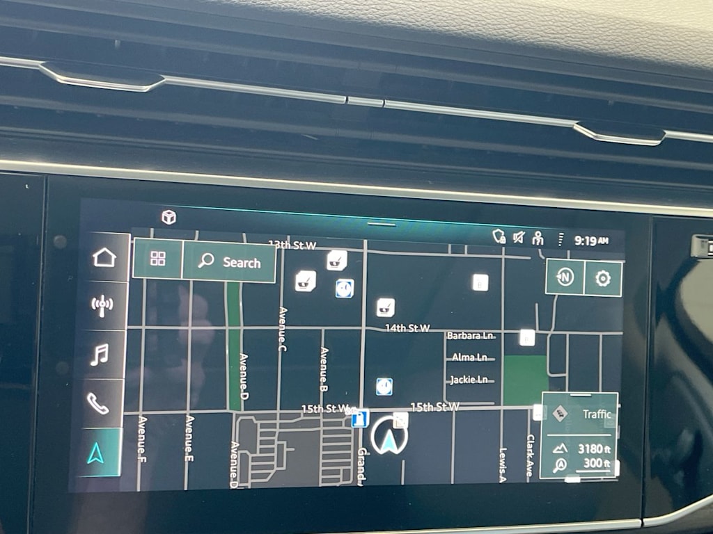 Thumbnail: 2021 Audi Q7 - 25