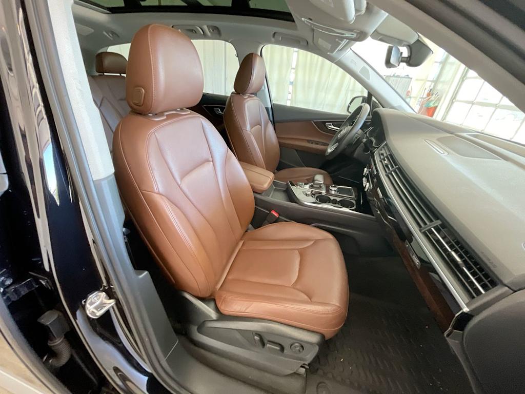 Thumbnail: 2019 Audi Q7 - 27