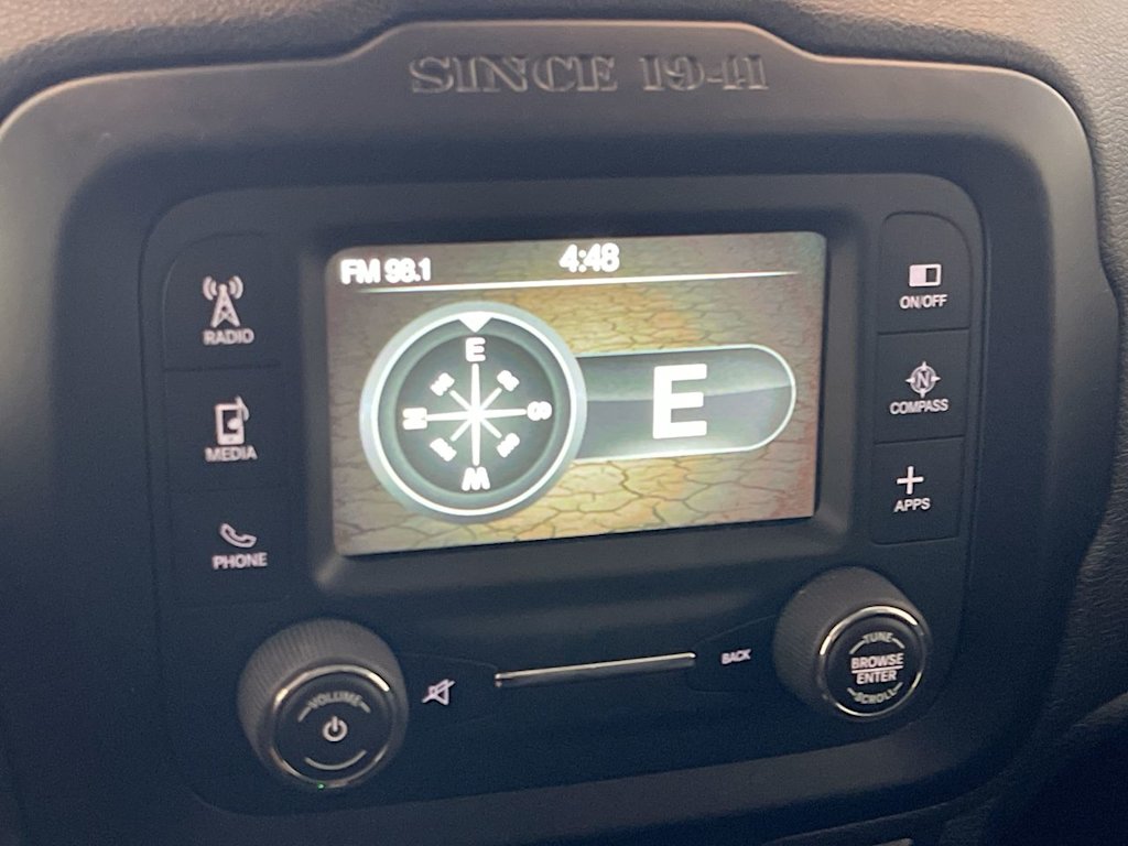 Thumbnail: 2017 Jeep Renegade - 24