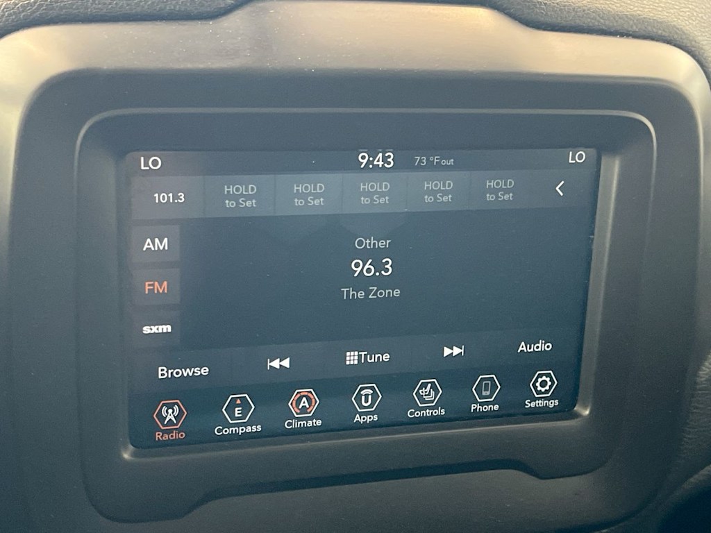 Thumbnail: 2019 Jeep Renegade - 12