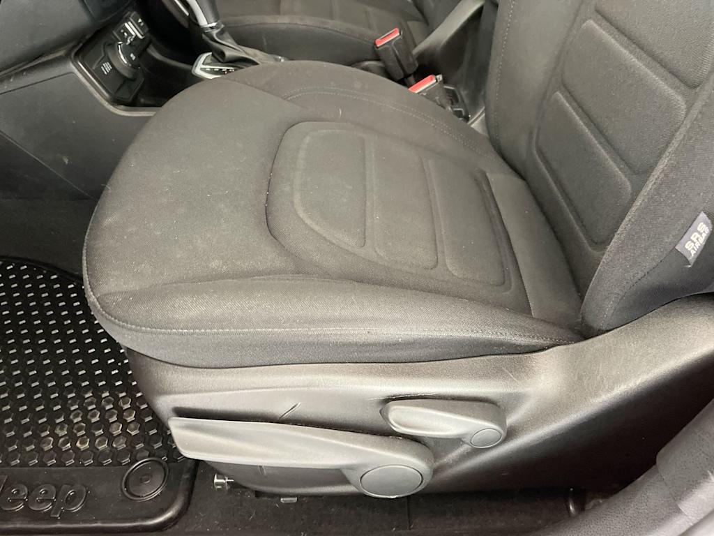 Thumbnail: 2019 Jeep Renegade - 22