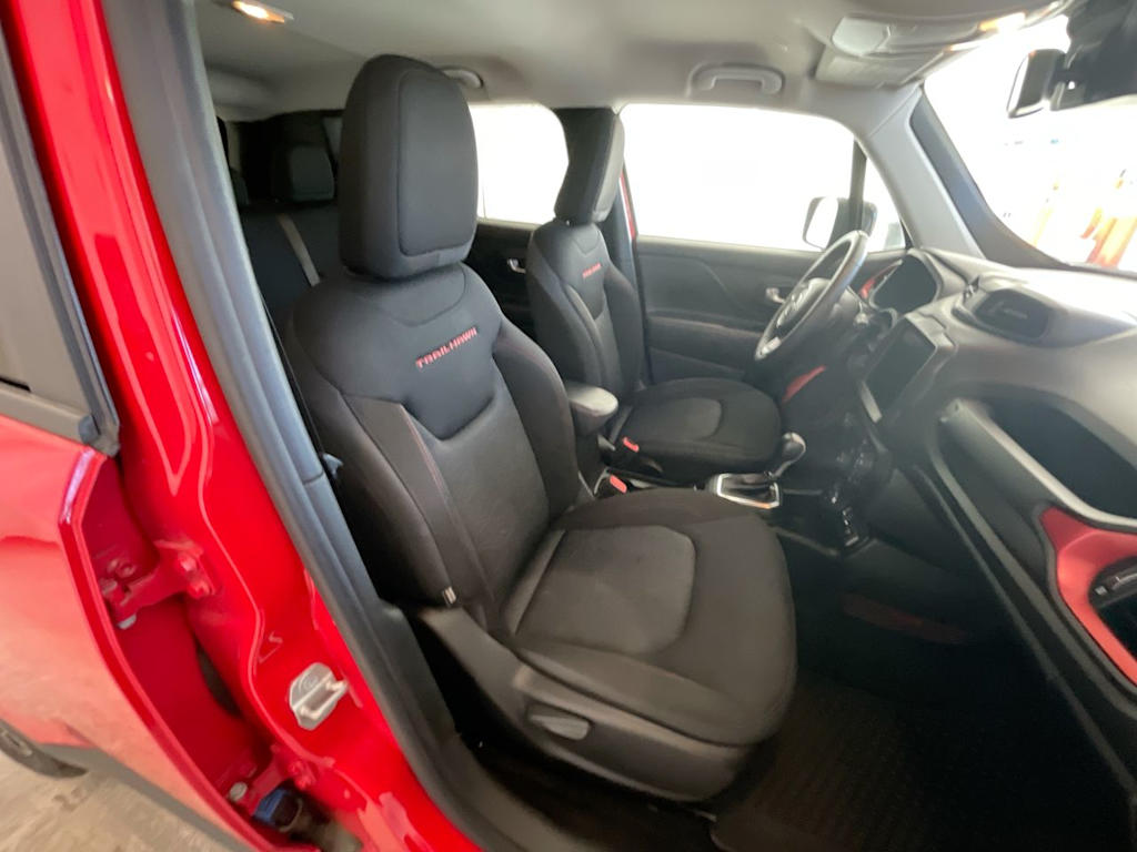 Thumbnail: 2023 Jeep Renegade - 26