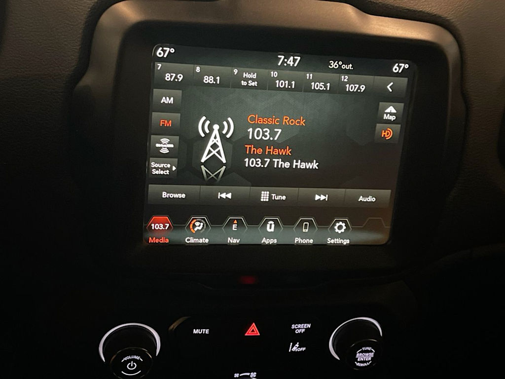 Thumbnail: 2023 Jeep Renegade - 12