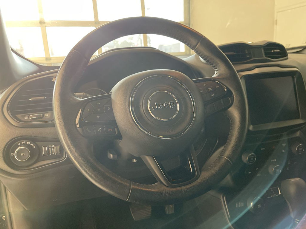 Thumbnail: 2022 Jeep Renegade - 2