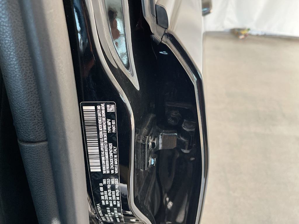 Thumbnail: 2022 Jeep Renegade - 16