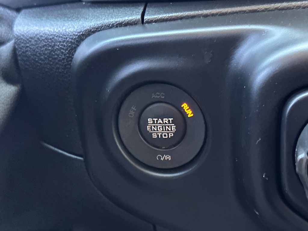 Thumbnail: 2021 Jeep Wrangler - 26