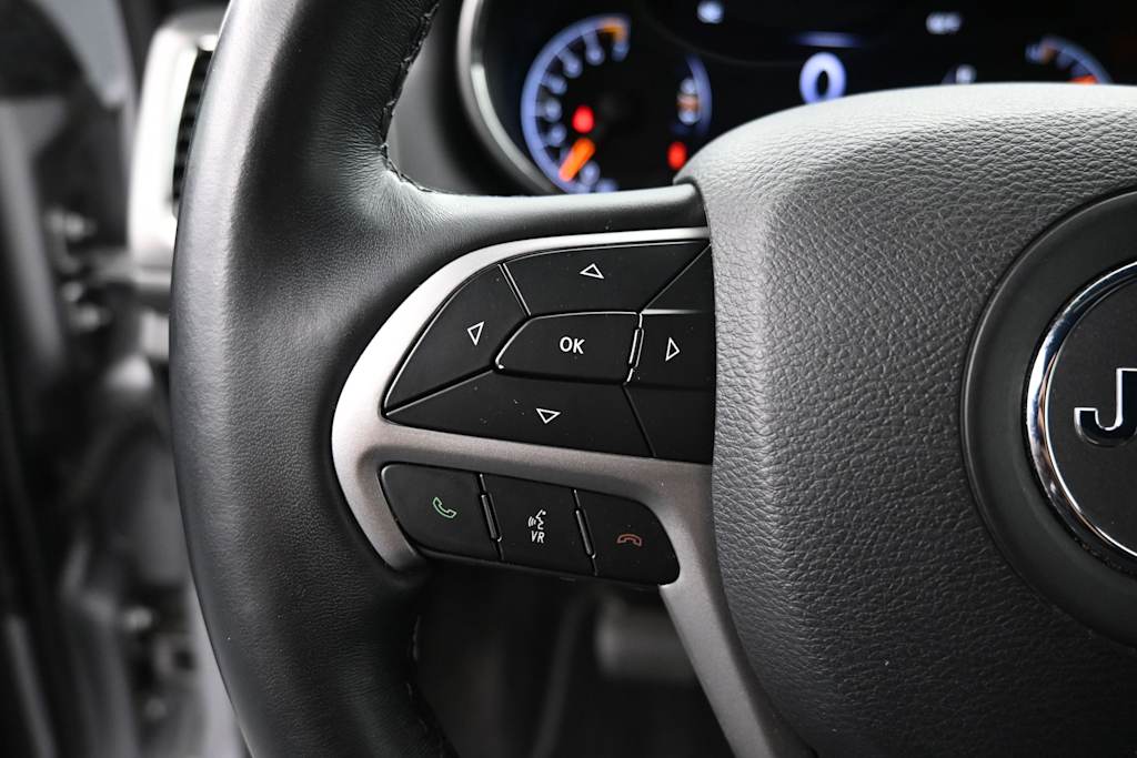 Thumbnail: 2019 Jeep Grand Cherokee - 21