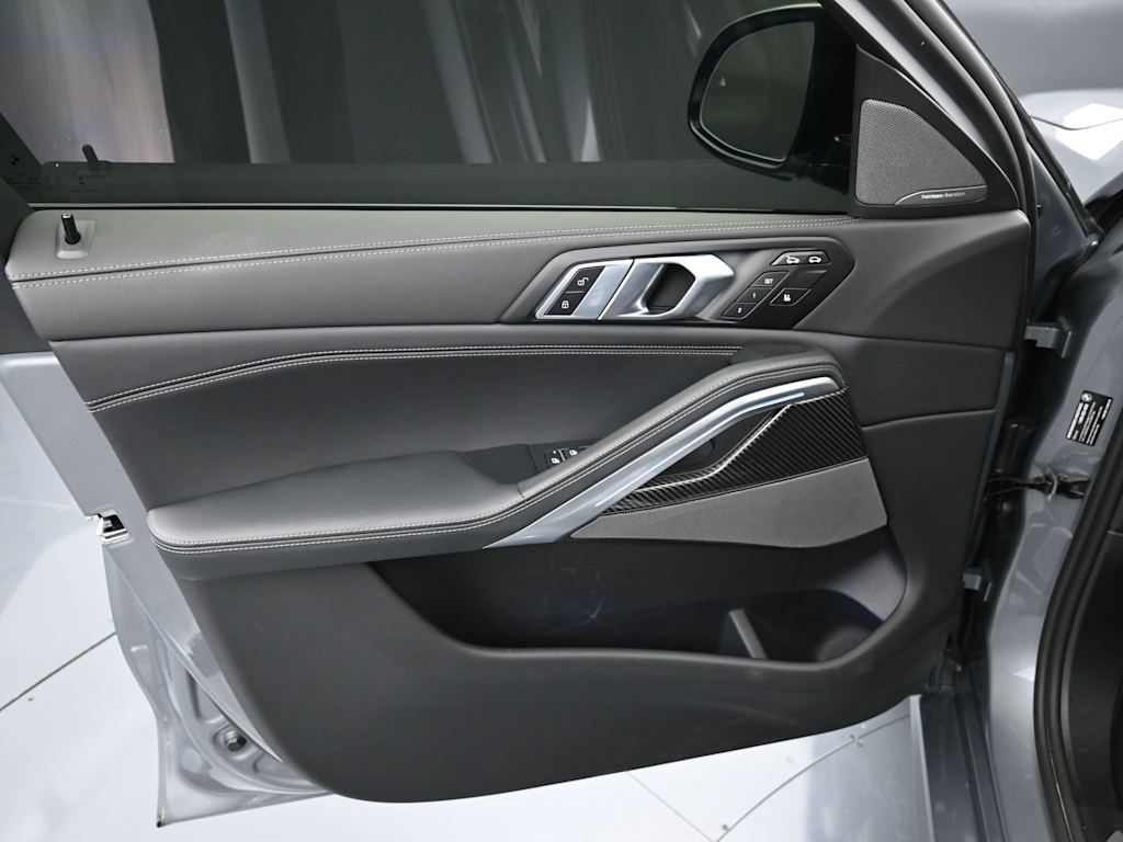 Thumbnail: 2026 BMW X6 - 18