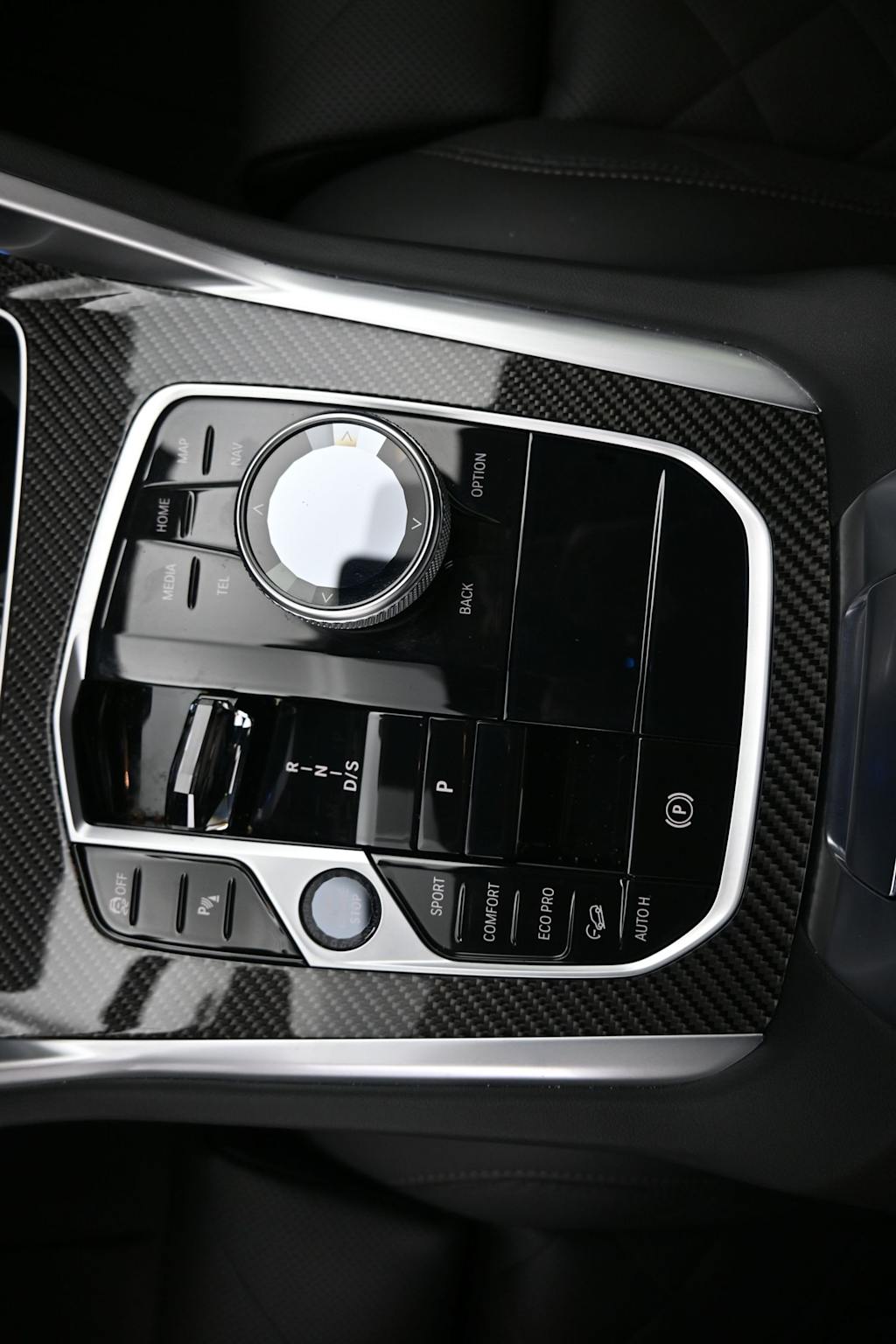 Thumbnail: 2026 BMW X6 - 17