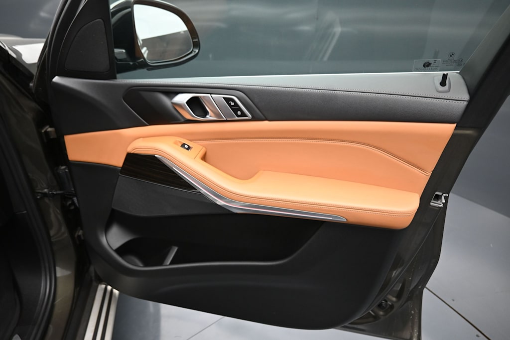 Thumbnail: 2023 BMW X5 - 26