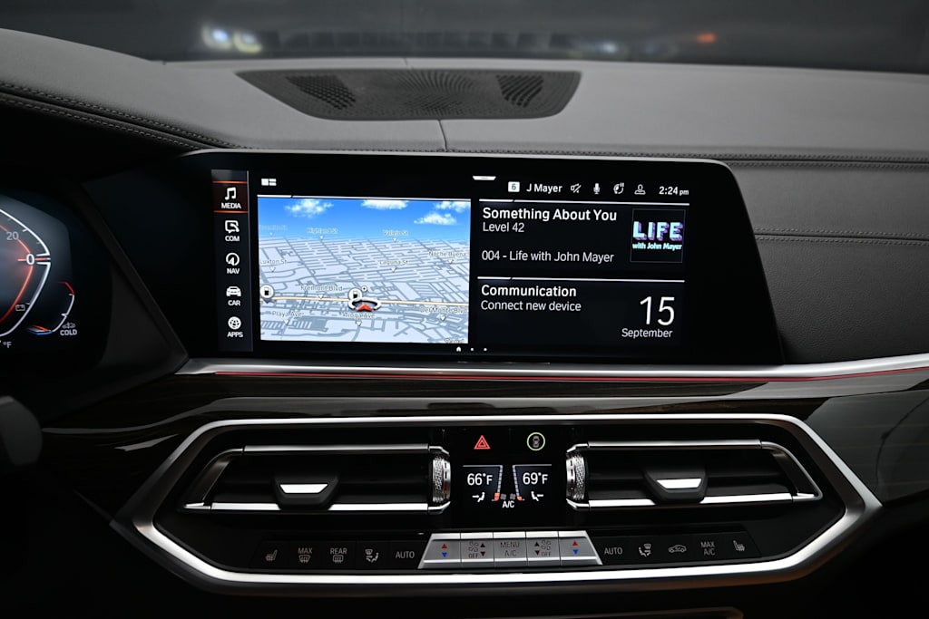Thumbnail: 2023 BMW X5 - 13